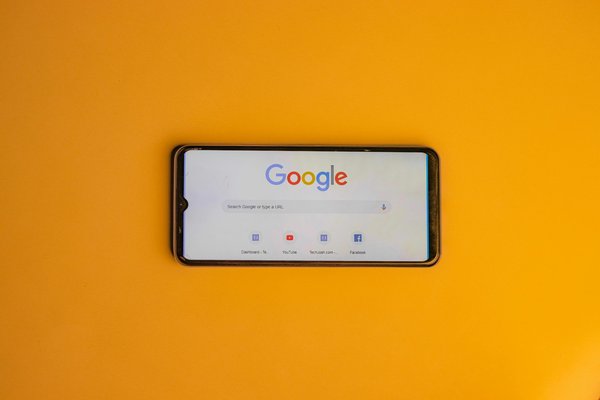 Optimisez vos avis google grâce à l'ia efficace